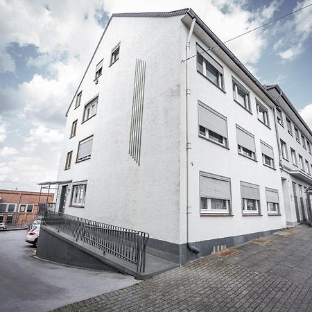Wunderschoene Ferienwohnung In Solingen-Mitte Bagian luar foto