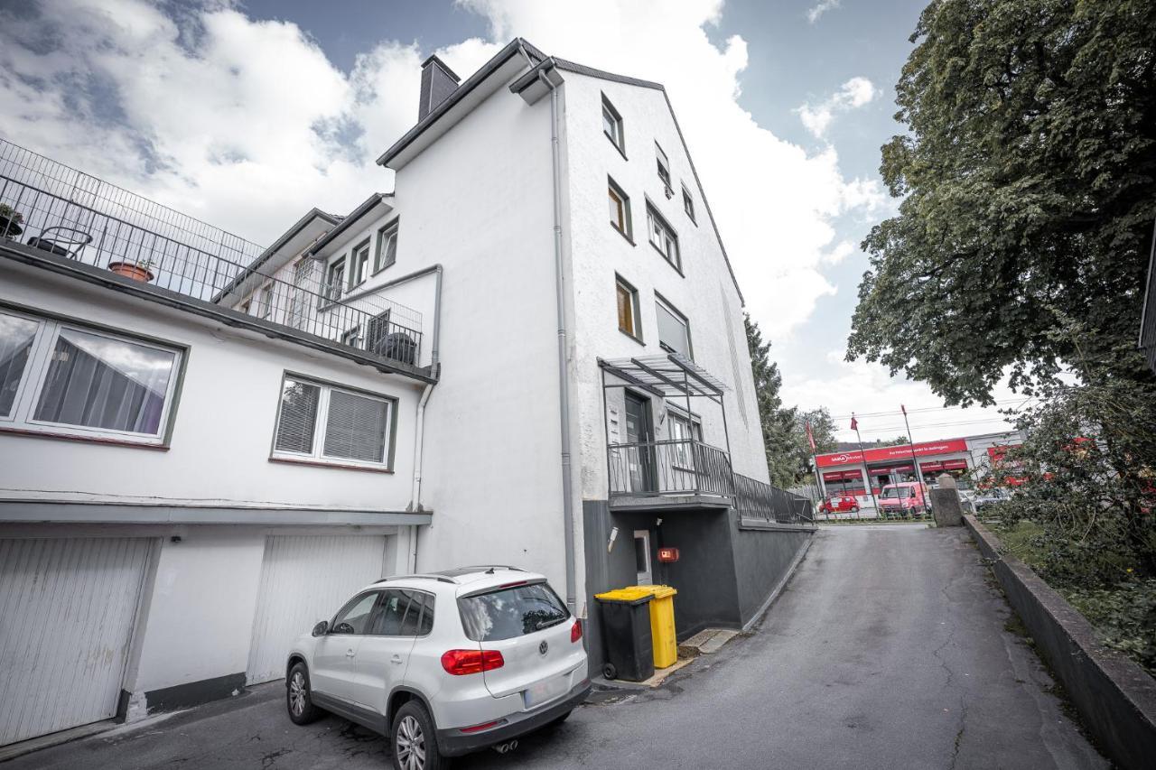 Wunderschoene Ferienwohnung In Solingen-Mitte Bagian luar foto